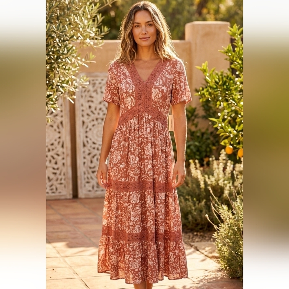 NWT Nurture by Westbound Terracotta Floral Maxi Dress Size 1X